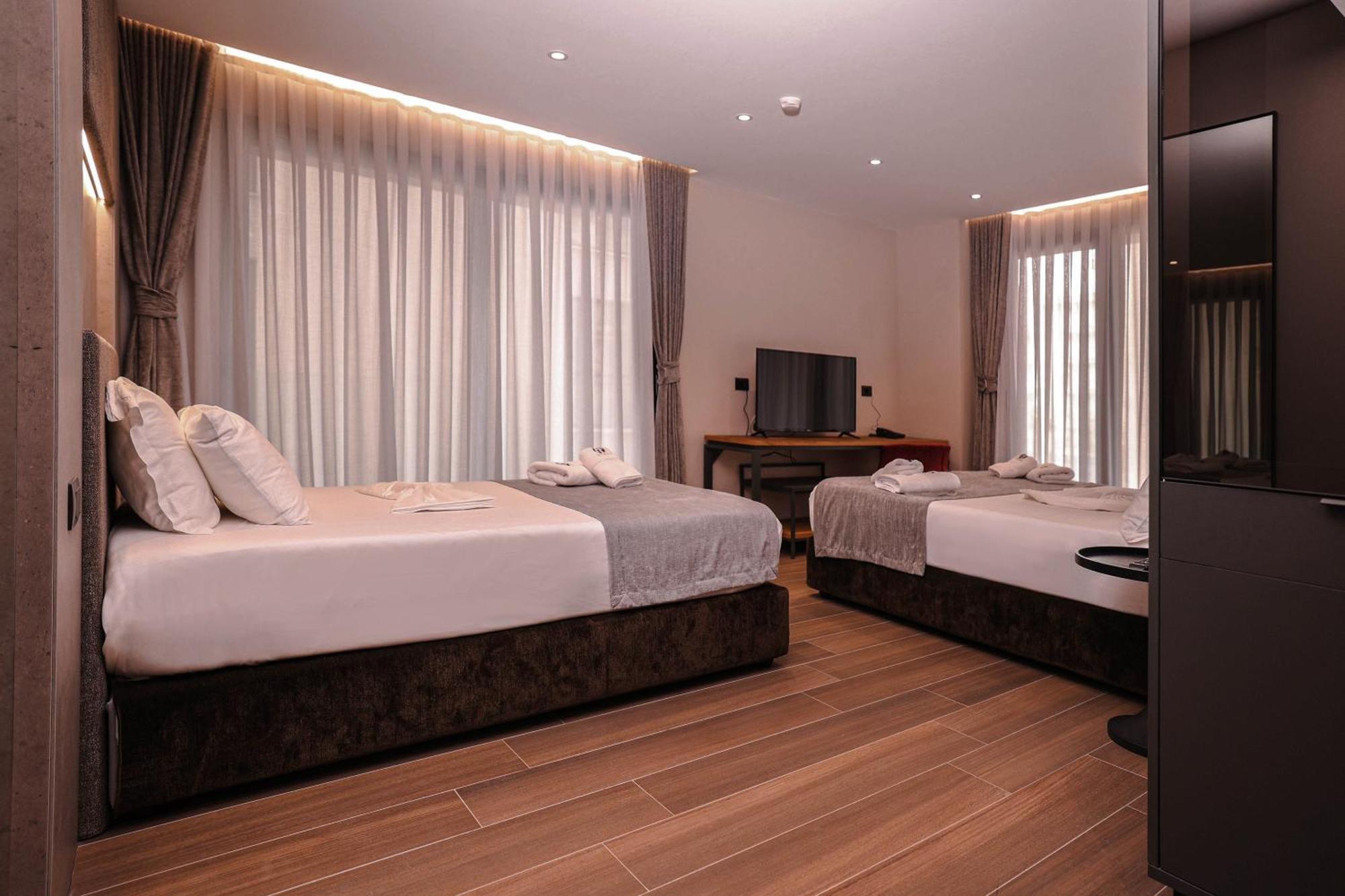 Frojd Kune Resort & Beach Hotel Shëngjin Екстериор снимка